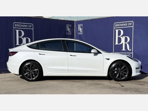 Tesla Model 3 Long Range Saloon 4dr Electric Auto RWD (282 ps) 3
