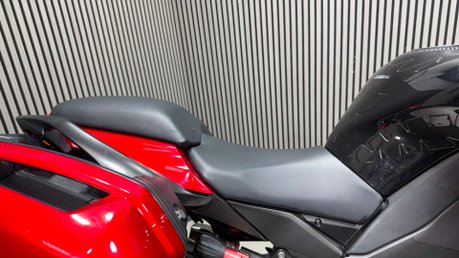 Kawasaki Z1000 SX ABS 2015 SIDE PANNIERS NEW MOT WARRANTY 1000CC TOURER 23