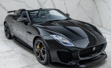 Jaguar F-Type PROJECT 7 8