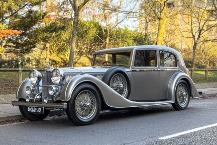 Alvis 4.3 Litre SA 'Pillarless' Saloon by Vanden Plas 1