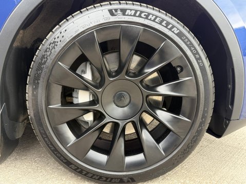Tesla Model Y (Dual Motor) Long Range SUV 5dr Electric Auto 4WDE (384 bhp) 14