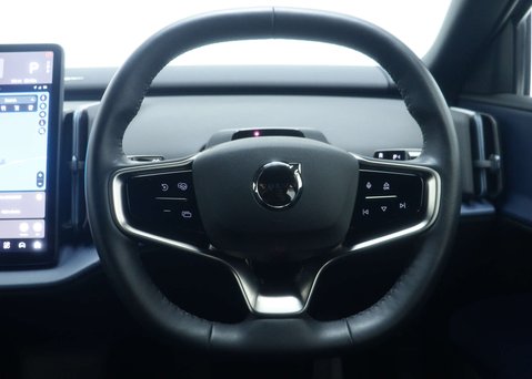 Volvo Ex30 Single Motor Extended Range 69kWh Plus SUV 5dr Electric Auto (272 ps) 19