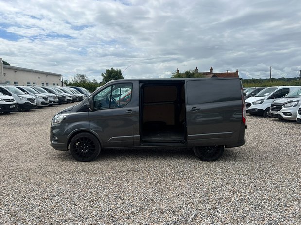Ford Transit Custom SWB L1H1 Low Roof Limited 280 Air Con Sensors Sport Bodytkit Fitted EURO 6 11