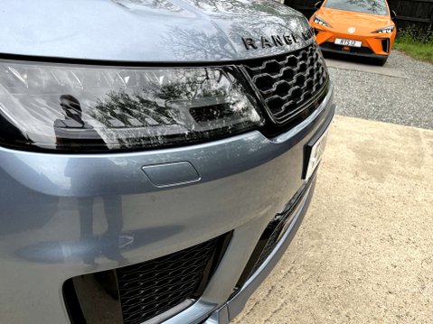 Land Rover Range Rover Sport 3.0 Range Rover Sport Autobiography Dynamic SDV6 Auto 4WD 5dr 37