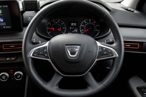 Dacia Sandero Stepway PRESTIGE TCE 21