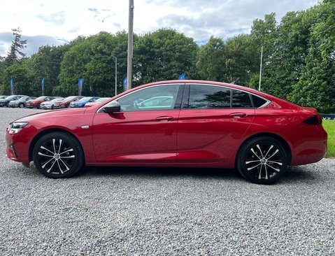 Vauxhall Insignia 1.5 Insignia Ultimate Nav TD 5dr 10