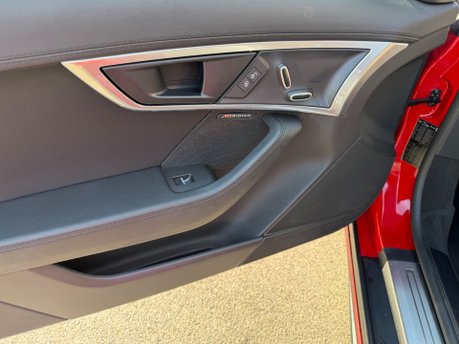 Jaguar F-Type I4 R-DYNAMIC 50