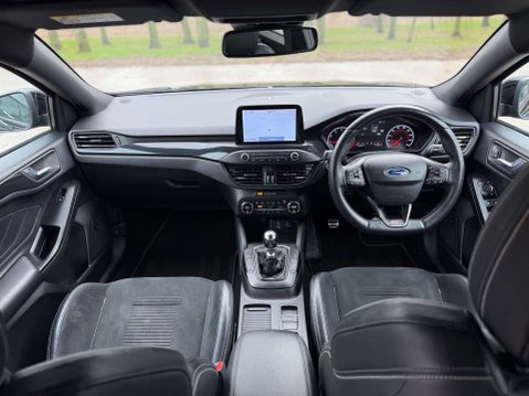 Ford Focus 2.3 Focus ST 5dr 44