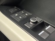 Land Rover Defender 110 D250 Hard Top SE MHEV - Deployable Towbar 41