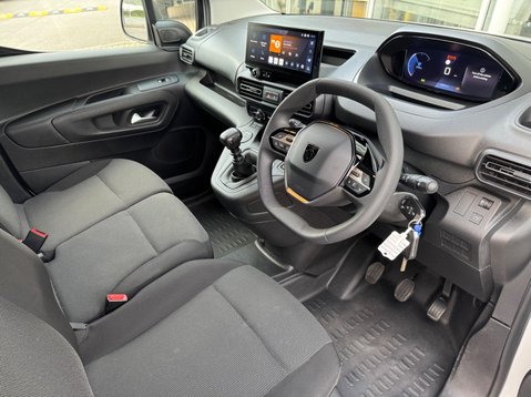 Peugeot Partner BLUEHDI PROFESSIONAL L1 12