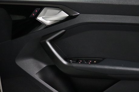 Audi A1 SPORTBACK TFSI SPORT 36