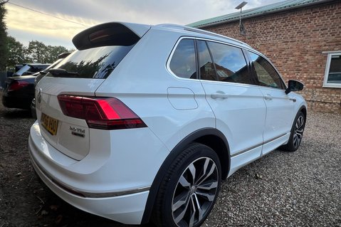 Volkswagen Tiguan R LINE TDI BMT 4MOTION DSG - PAN ROOF -2 OWNERS - 10 SERVICES 6