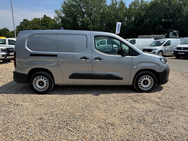 Citroen Berlingo Crew Cab LWB L2H1 Low Roof Enterprise Air Con Sensors EURO 6 NO VAT 6