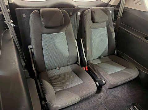 Ford S-Max ZETEC TDCI 2.0 7 SEATER 22