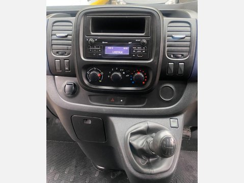 Vauxhall Vivaro 1.6 CDTi 2700 L1 H1 Euro 6 5dr 27