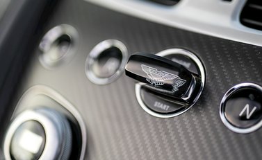 Aston Martin Zagato Vanquish Volante 20