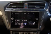 Volkswagen Tiguan Allspace LIFE TSI DSG 27