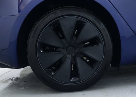 Tesla Model 3 Saloon 4dr Electric Auto RWD (208 ps) 15