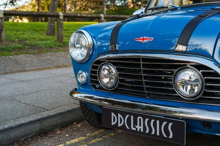 Rover Mini Remastered by David Brown Automotive - Only 800 miles! 9