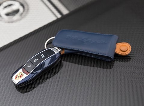 Porsche 918 Spyder Weissach 35