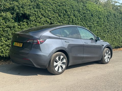 Tesla Model Y (Dual Motor) Long Range SUV 5dr Electric Auto 4WDE (384 bhp) 27