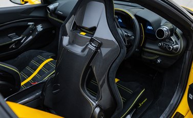 Ferrari F8 SPIDER 18