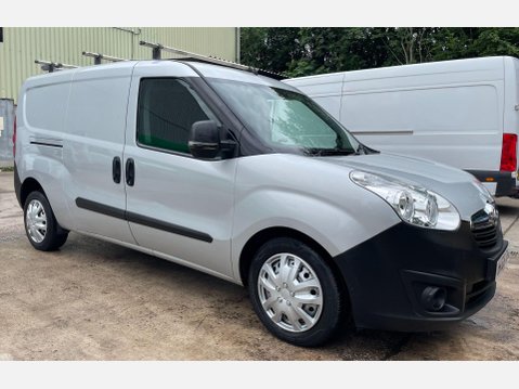 Vauxhall Combo 1.6 Turbo D 2300 Sportive Panel Van 4dr Diesel Manual L2 H1 Euro 6 (s/s) (1 5