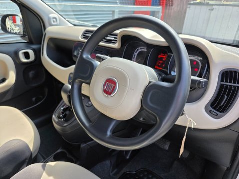 Fiat Panda TWINAIR LOUNGE DUALOGIC 17