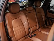 Porsche Cayenne 3.0T V6 SUV 5dr Petrol TiptronicS 4WD Euro 6 (s/s) (340 ps) 21
