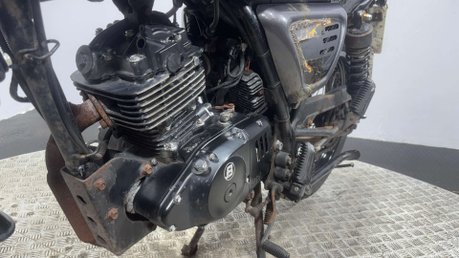 Bullit Bluroc 2021 6K RUNNING RETRO MODERN CLASSIC BIKE PROJECT 125CC LEARNER 17