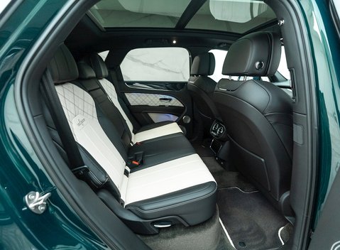 Bentley Bentayga V8 First Edition 13