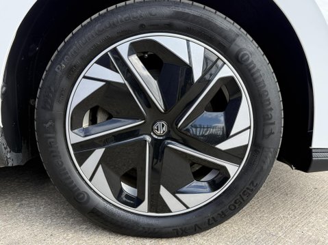 MG MG4 64kWh SE Long Range Hatchback 5dr Electric Auto (203 ps) 14