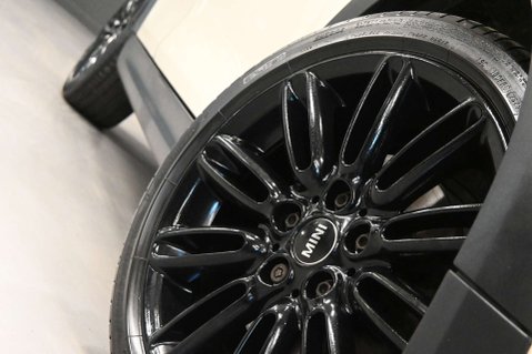 Mini Hatch 1.5 Cooper Auto 5dr 49