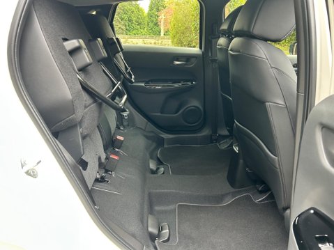 Honda Jazz I-MMD SR 31