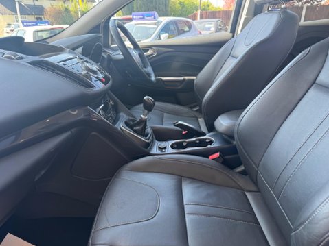 Ford Kuga 2.0 TDCi Titanium X AWD Euro 5 5dr 30