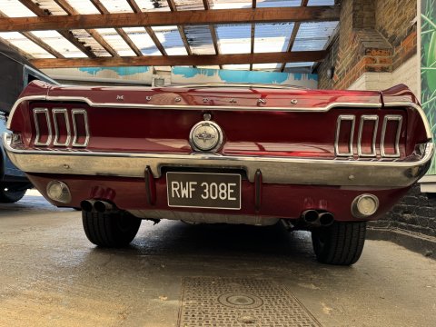 Ford Mustang 289 Hardtop Coupe 15