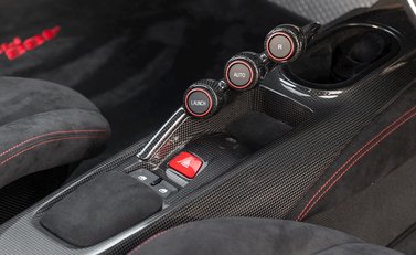 Ferrari 488 Pista 17