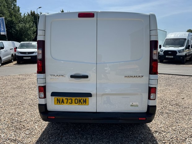 Renault Trafic LWB L2H1 Low Roof Sport LI30 Air Con Sensors EURO 6 7