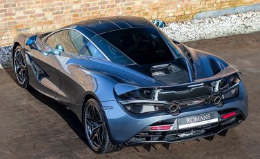McLaren 720S Luxury 11