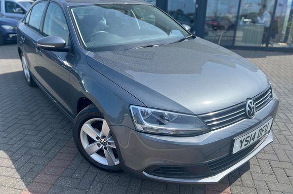 Volkswagen Jetta SE TDI BLUEMOTION TECH £35 ROAD TAX 1
