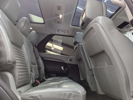 Land Rover Discovery 2.0 Discovery Luxury HSE SD4 Auto 4WD 5dr 64
