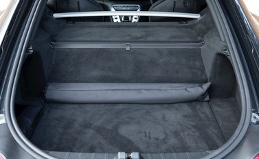 Mercedes-Benz Amg GT GT S 27