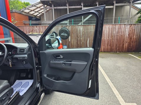 Volkswagen Amarok DC V6 TDI HIGHLINE 4MOTION 21