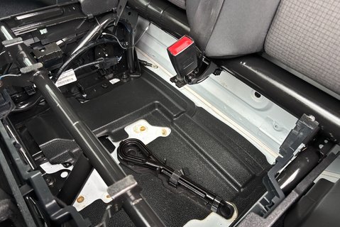 Ford Transit 350 Drw L4 130 ps Single Cab Dropside Truck with Tail Lift - Plant Spec 15