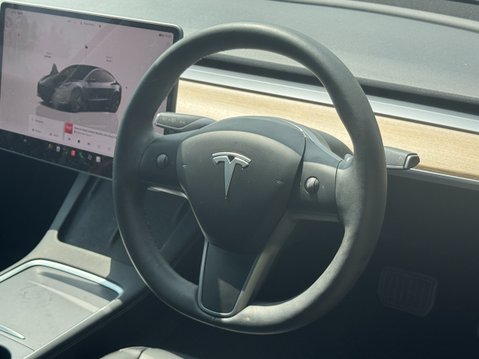 Tesla Model 3 Saloon 4dr Electric Auto RWD (241 bhp) 13