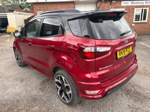 Ford Ecosport ST-LINE 11