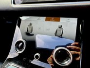 Land Rover Range Rover Velar R-DYNAMIC HSE 31