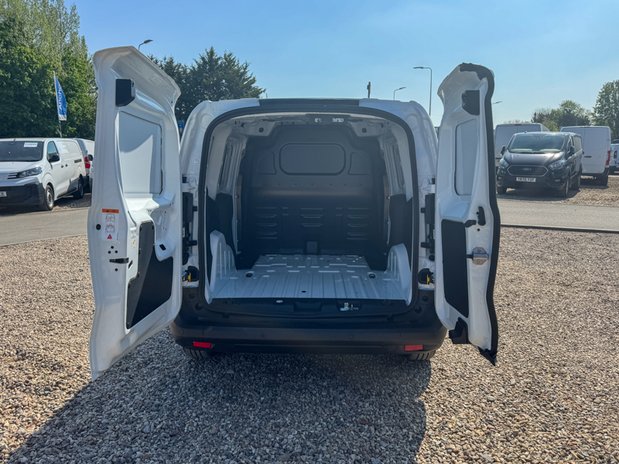 Ford Transit Courier SWB L1H1 [SOLD MM] Low Roof Leader Sensors EURO 6 NO VAT 8