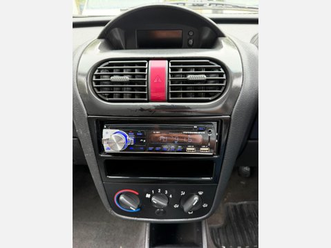 Vauxhall Combo 1.3 CDTi 1700 16v Panel Van 3dr Diesel Manual (134 g/km, 69 bhp) 34