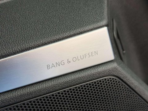 Audi RS3 2.5 TFSI Vorsprung Saloon 4dr Petrol S Tronic quattro Euro 6 (s/s) (400 ps) 46